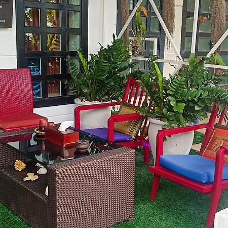 Hawaii Lounge Hotel สีหนุวิลล์ ภายนอก รูปภาพ