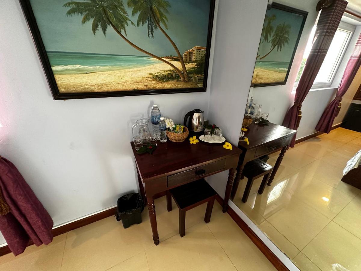 Hawaii Lounge Hotel สีหนุวิลล์ ภายนอก รูปภาพ